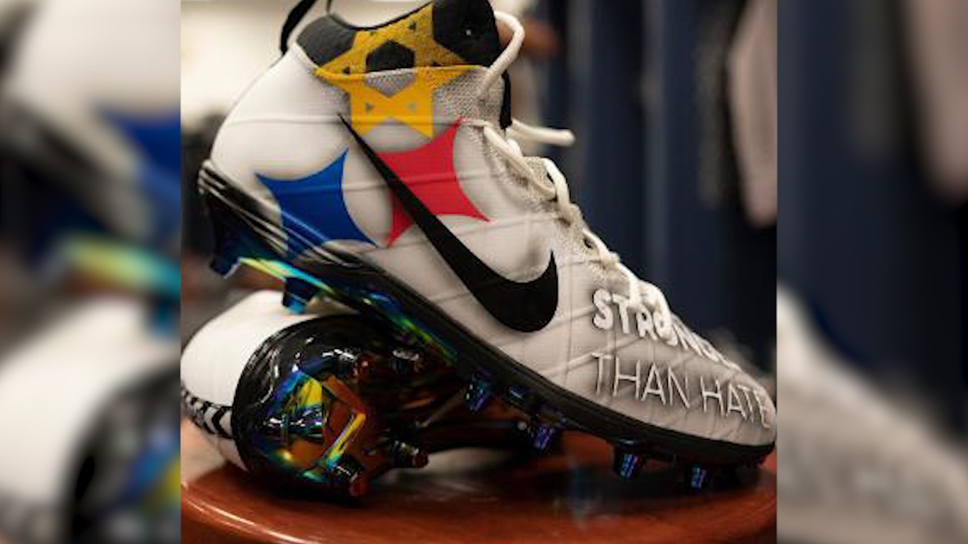 pittsburgh steelers football cleats