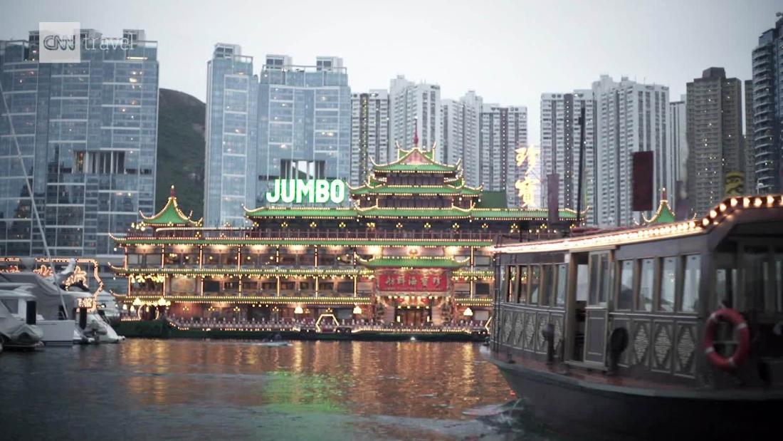 Hong Kong's Jumbo floating restaurant sinks at sea
