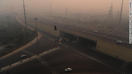 Delhi residents woke up to find the city under a thick layer of toxic pollution Thursday morning. 