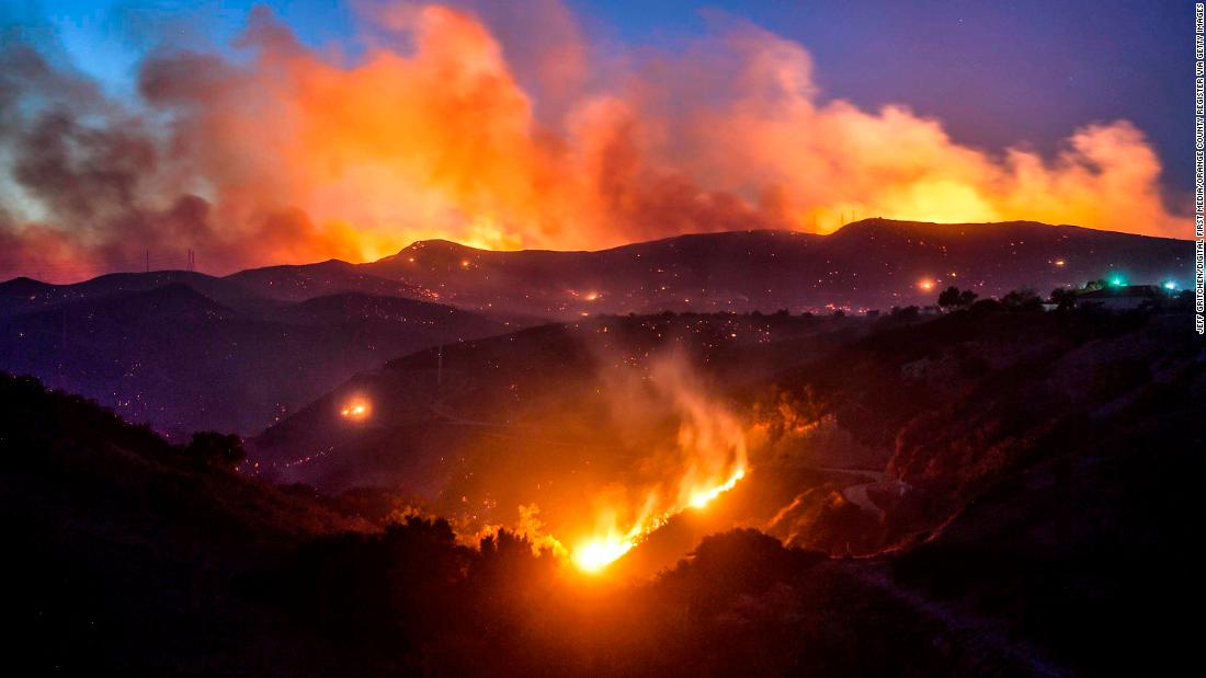 The Hill Fire burns in Thousand Oaks on November 8.
