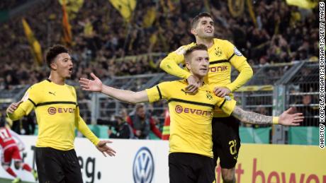 Pulisic (R) and Jadon Sancho (L) are considered among the world's best young talents. 