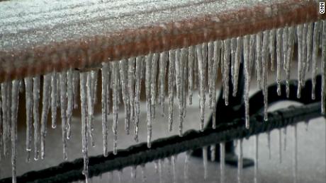 How snow differs from freezing rain and sleet