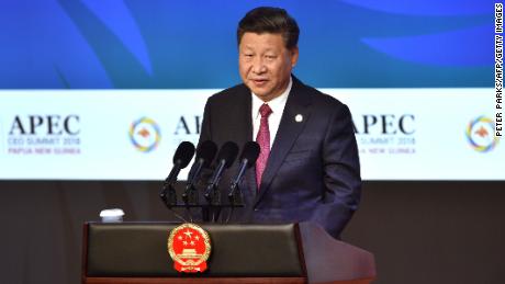 Chinese President Xi Jinping makes his keynote speech for the APEC Summit summit in Port Moresby on November 17, 2018. 