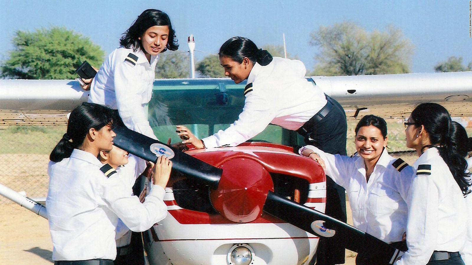 Training India S Next Generation Of Female Pilots Cnn Travel