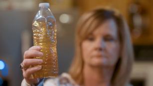 Lead, bacteria and other contaminants found in Louisiana town&#39;s water
