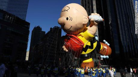 The Macy&#39;s Thanksgiving Day Parade might not fly its balloons