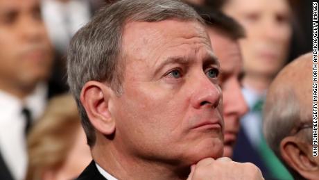 John Roberts presides over the impeachment trial -- but he isn&#39;t in charge