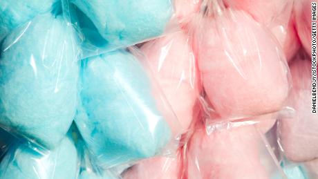 A woman was jailed for 3 months because police thought her cotton candy was meth 