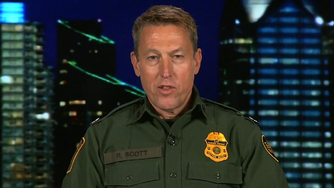 US Border Patrol chief stepping down, source says