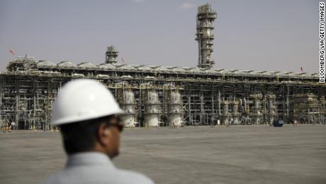 How low can oil prices go before Saudi Arabia starts hurting?