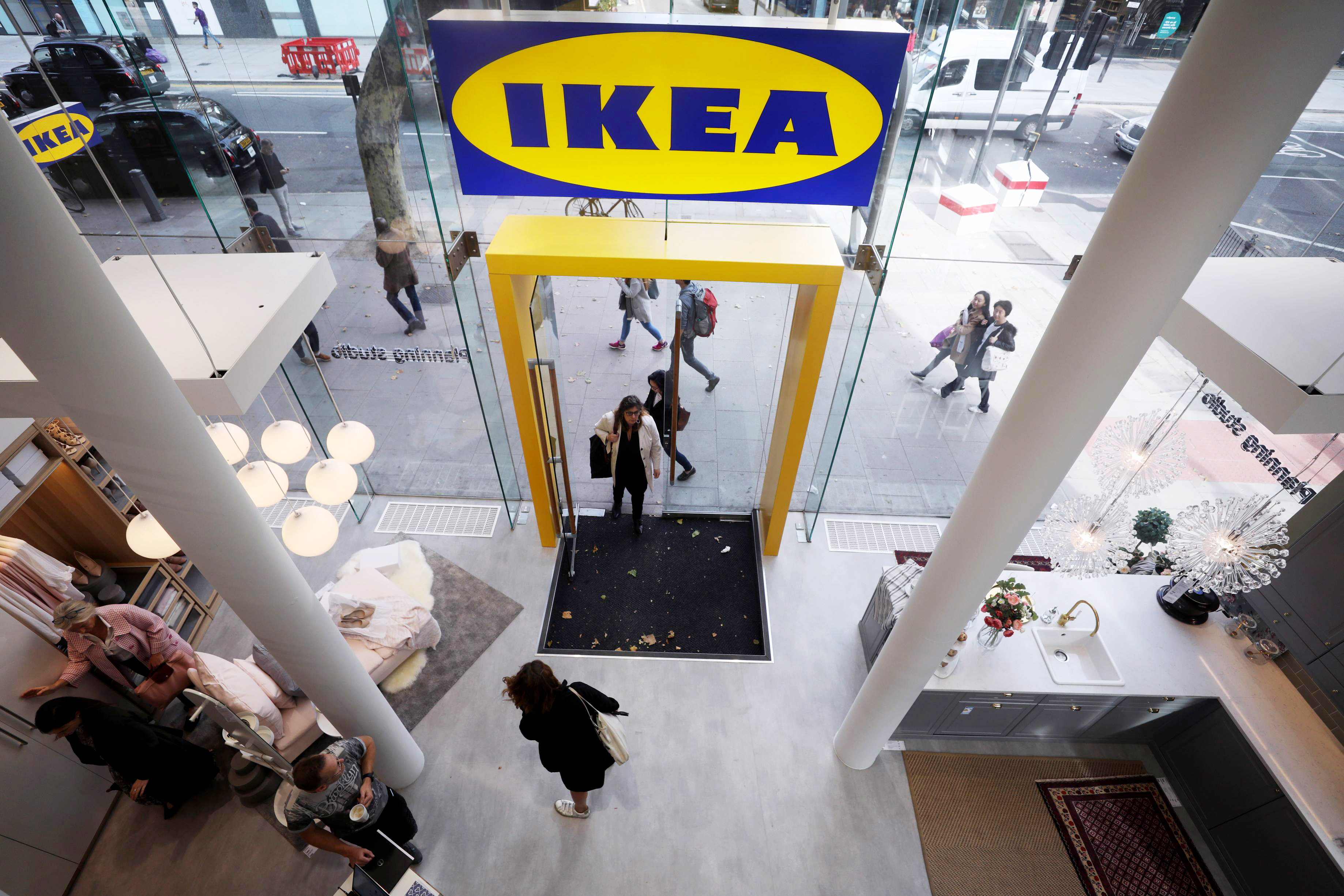 Biggest IKEA Stores In The World In 2022 (Sizes + More)