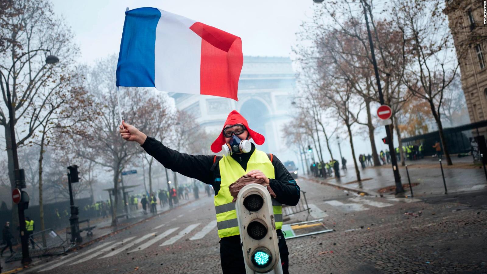 Hundreds arrested in Paris fuel protests CNN Video