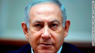 Netanyahu critica & # 39; presión brutal & # 39;  para acusarlo durante el periodo electoral