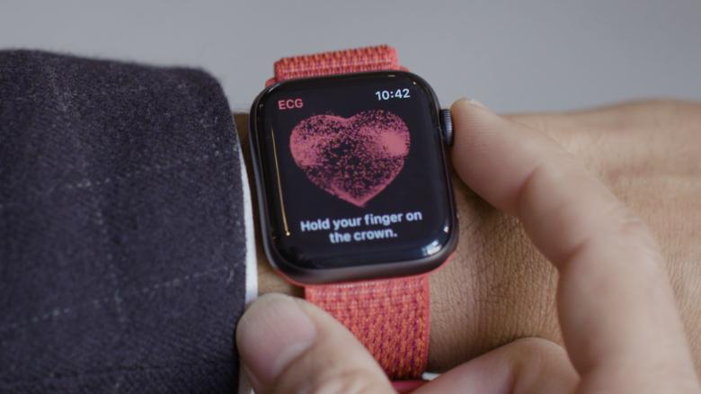 Here's how the Apple Watch's heart monitor works