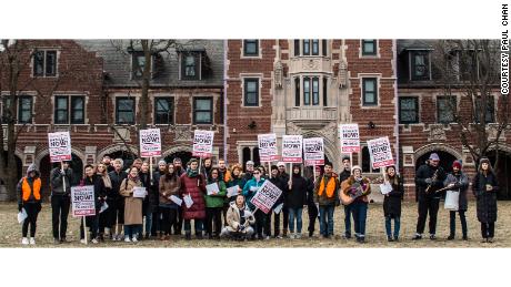 Grinnell students protest on December 7, 2018. (Photo credit: Paul Chan) 