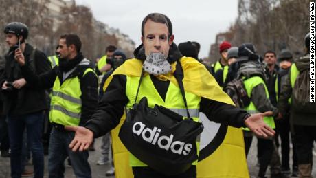 Tax rises, yellow vests and a gold desk: Emmanuel Macron&#39;s humbling year