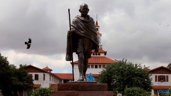 Gandhi Statue Pulled Down In Ghana After Controversy Over Racist Writings Cnn