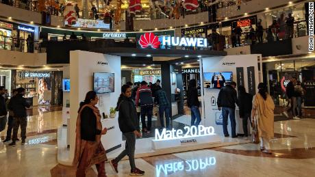 Huawei still has a shot at the world&#39;s hottest mobile market