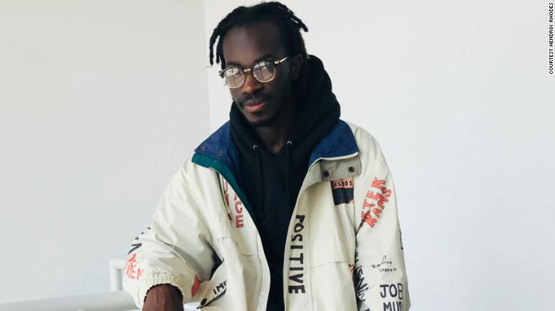 Iddris Sandu Meet The 21 Year Old Tech Whiz Who S Coded For Instagram And Snapchat Cnn