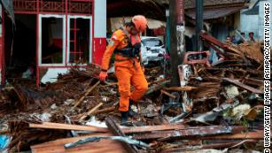 Help Indonesia tsunami victims 