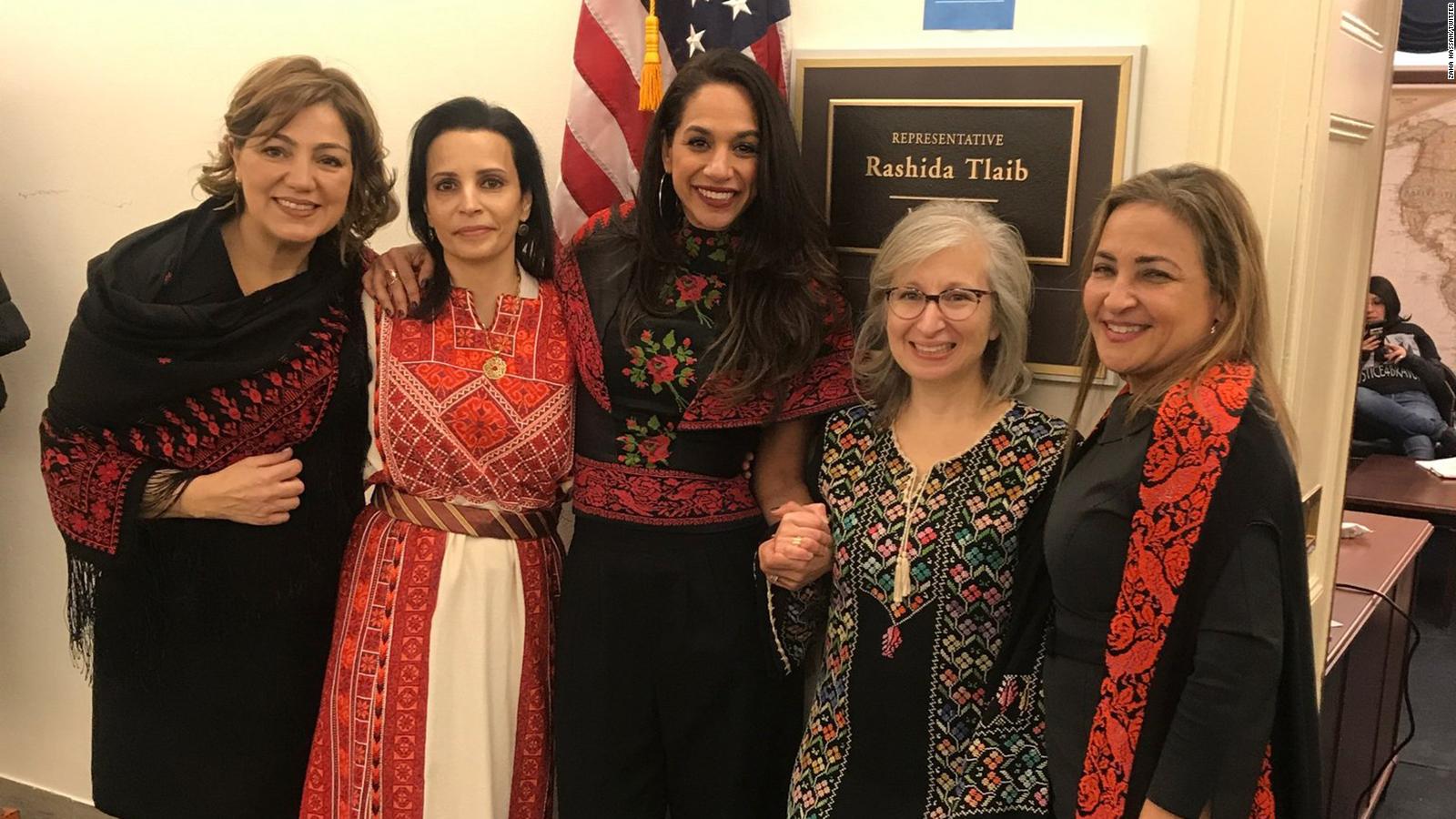 Women Honor Rashida Tlaib By Wearing Palestinian Gowns As She Is Sworn Into Congress Cnn