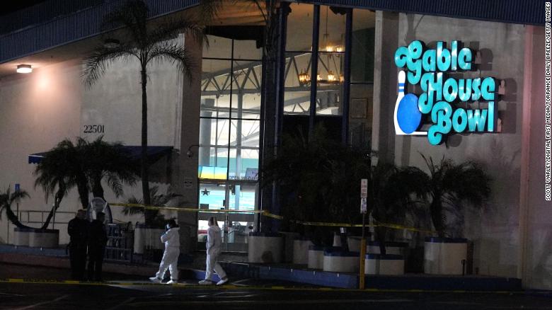 Torrance police officers investigate Friday night&#39;s shooting at Gable House Bowl.