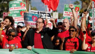 Los Angeles teachers postpone their strike, but 600,000 kids don&#39;t know what&#39;s next