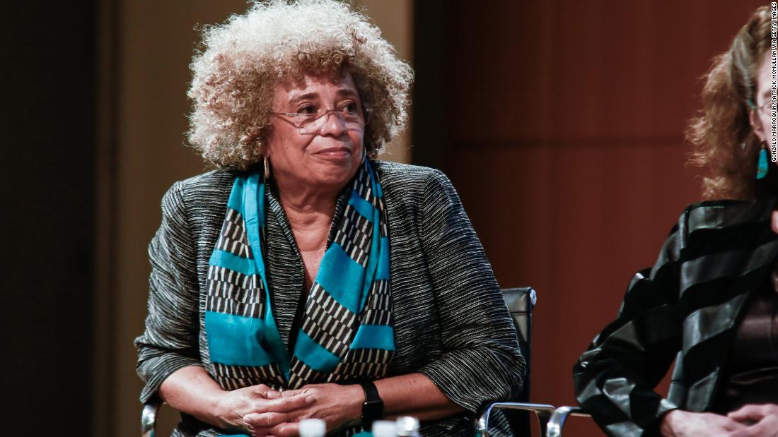 Civil rights institute in Alabama rescinds award for Angela Davis - CNN