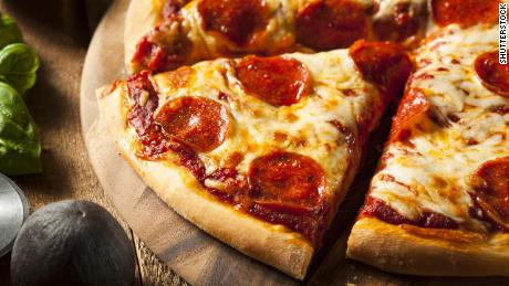 AI can learn how a pizza is assembled. Here&#39;s why that matters