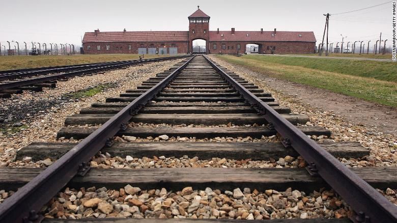 Auschwitz survivors bear witness as anti-Semitic attacks rise