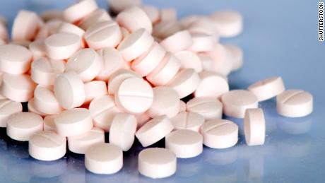 Low-dose aspirin linked to bleeding in the skull, new report says