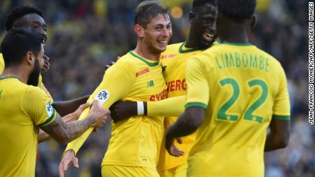 Sala celebrates with teammates after scoring for Nantes.