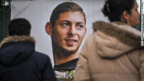 A portrait of Sala displayed in front of the FC Nantes training center.