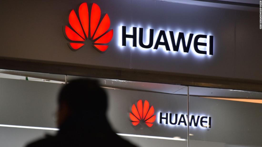 Huawei Charged By Us With Stealing Trade Secrets And Violating Iran Sanctions Cnn 