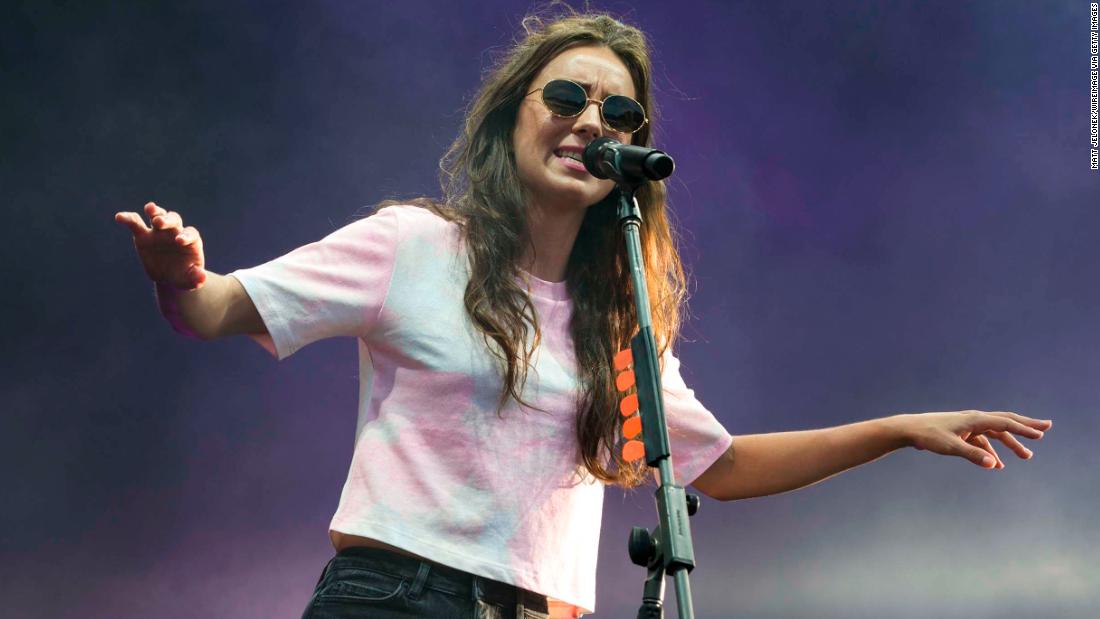 Amy Shark Two People Found In Tour Bus Attempting To Cross Uk Border Cnn 