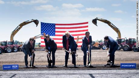 Foxconn may drop plans to build flat screens in Wisconsin
