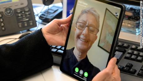 How to turn off FaceTime and avoid Apple's eavesdropping bug