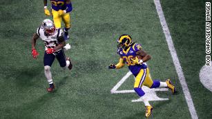 New England Patriots make Super Bowl history – DW – 02/04/2019