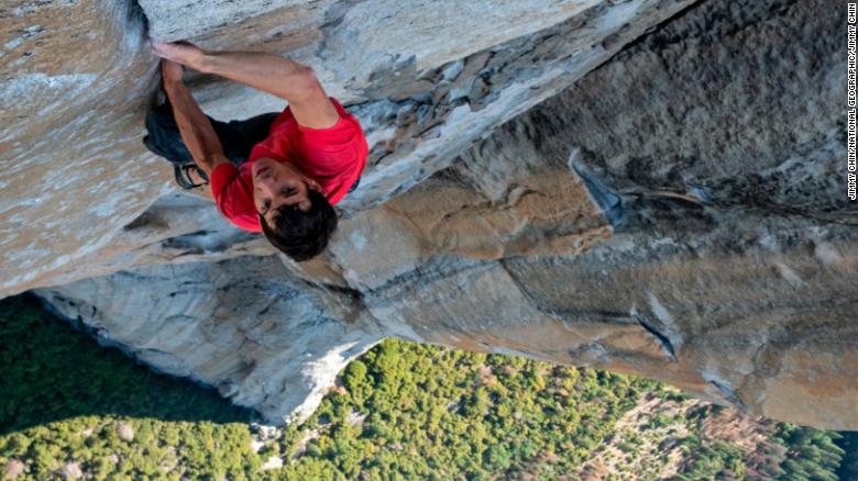 Alex Honnold making the first free solo ascent of El Capitan&#39;s Freerider in Yosemite National Park, CA. (National Geographic/Jimmy Chin)