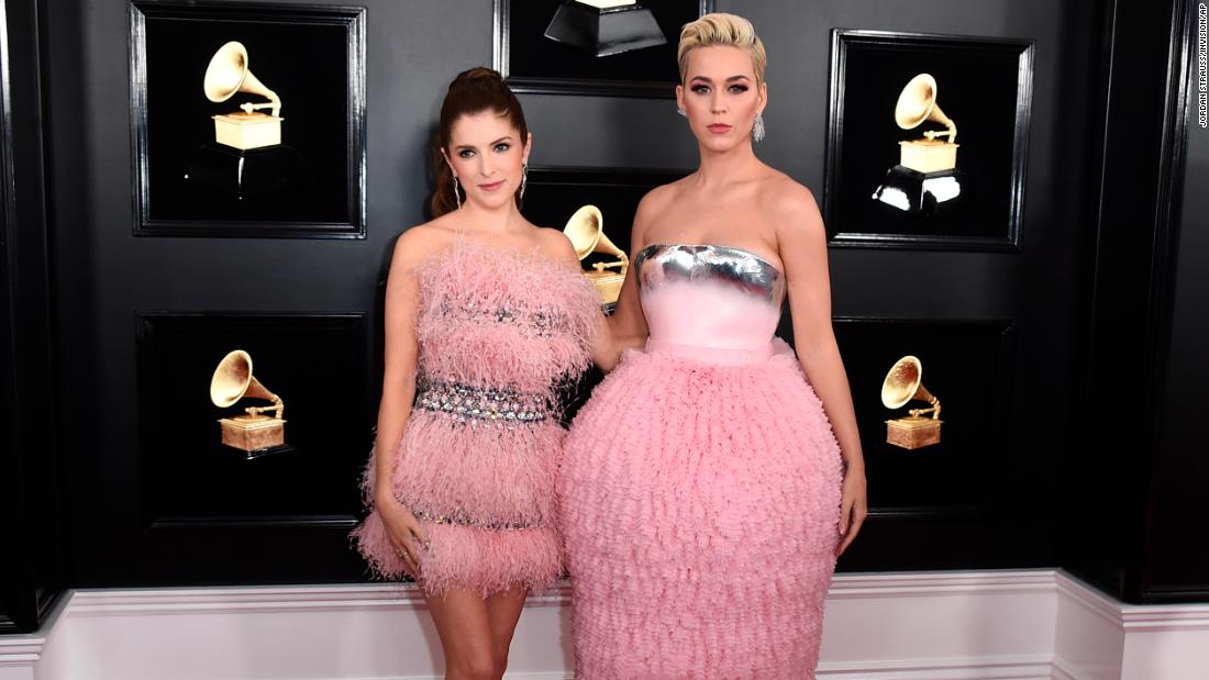 Anna Kendrick, left, and Katy Perry