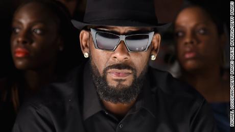 NEW YORK, NY - JULY 14:  Singer R. Kelly attends the Ovadia &amp; Sons front row during New York Fashion Week: Men's S/S 2016 at Skylight Clarkson Sq on July 14, 2015 in New York City.  (Photo by Michael Loccisano/Getty Images)