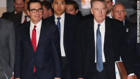 Lighthizer strikes a tough tone on China trade talks