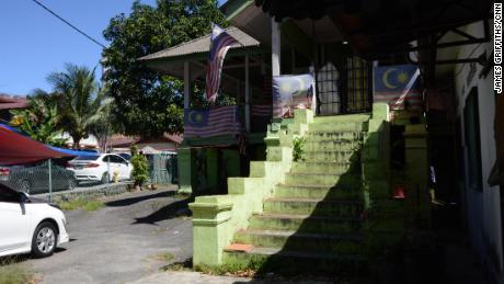 Kampong Bharu is a largely working class, Malay Muslim neighborhood, where the country's flag, along with that of the Malaysian Islamic Party, is a common sight. 