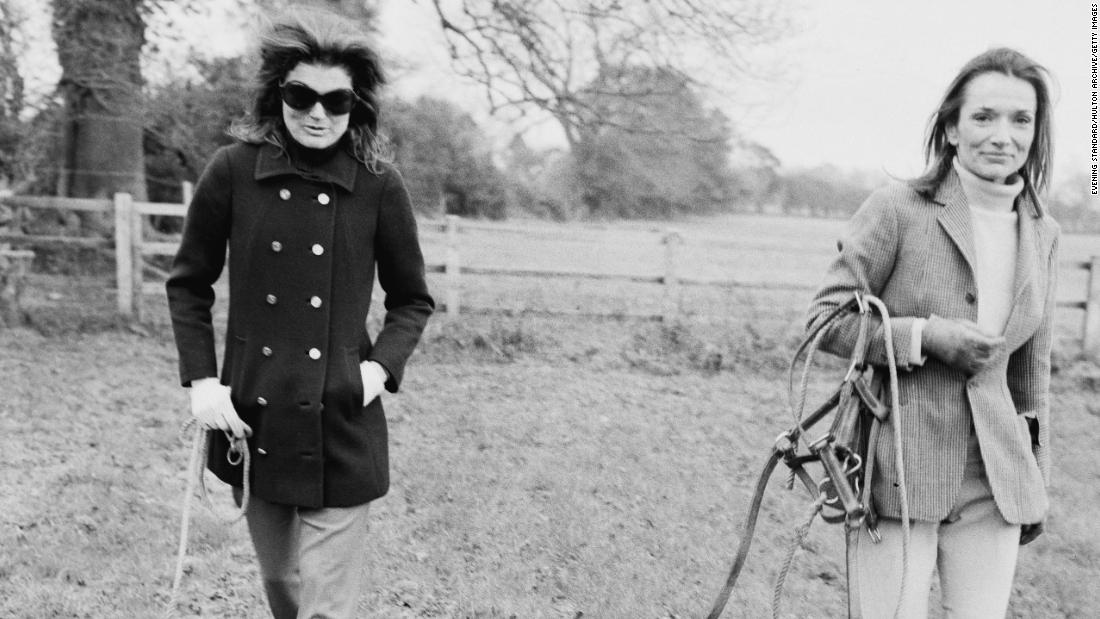 Lee Radziwill, princess, fashion icon and Jackie Kennedy's sister, dies |  CNN