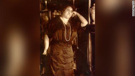 Maggie Lena Walker broke race and gender barriers as the first woman to establish and serve as president of a US bank.