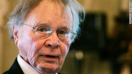 Wallace Broecker, the geophysicist who popularized the term 'global warming,' has died 