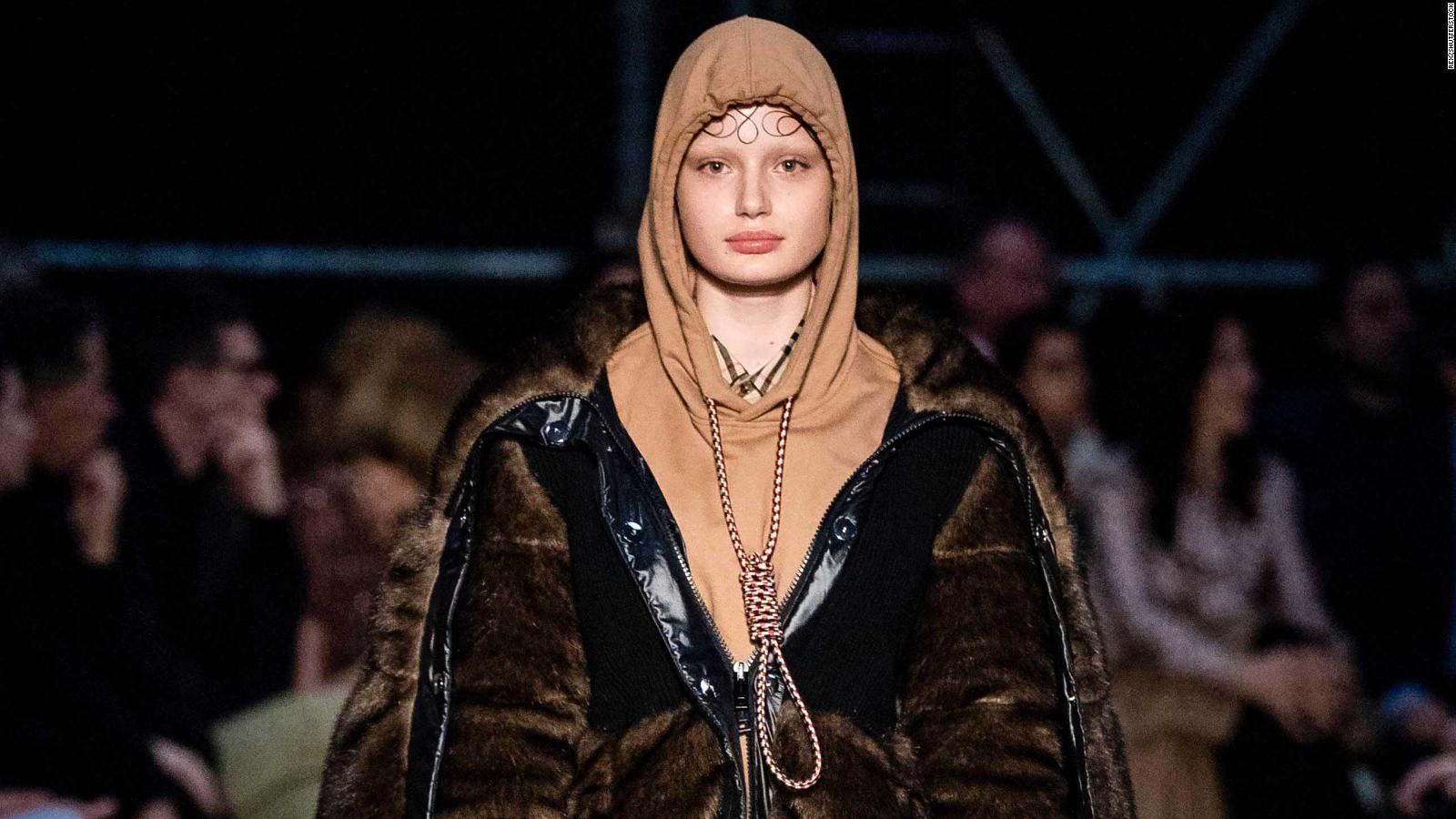Moderat Skuldre på skuldrene Waterfront Burberry apologizes for hoodie with noose around the neck - CNN Style