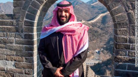 epa07385551 A handout photo made available by the Saudi Royal Court shows Saudi Crown Prince Mohammad Bin Salman posing for a photo during a visit at the Great Wall of China, Beijing, China, 21 February 2019. Bin Salman arrived in China as part of a tour of Asian countries that also took him to Pakistan and India.  EPA-EFE/BANDAR ALGALOUD HANDOUT  HANDOUT EDITORIAL USE ONLY/NO SALES