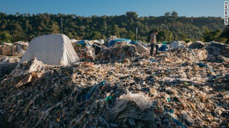 A huge pile of trash in the Philippines. 