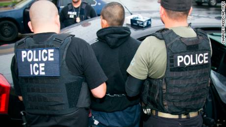 ICE supervisors sometimes skip required review of detention warrants, emails show